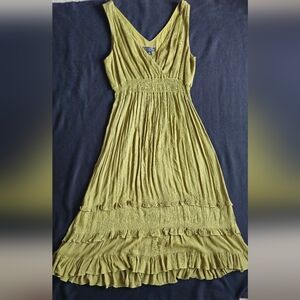 Donna B. Taylor Elegant Olive Green Maxi Dress - Size 18